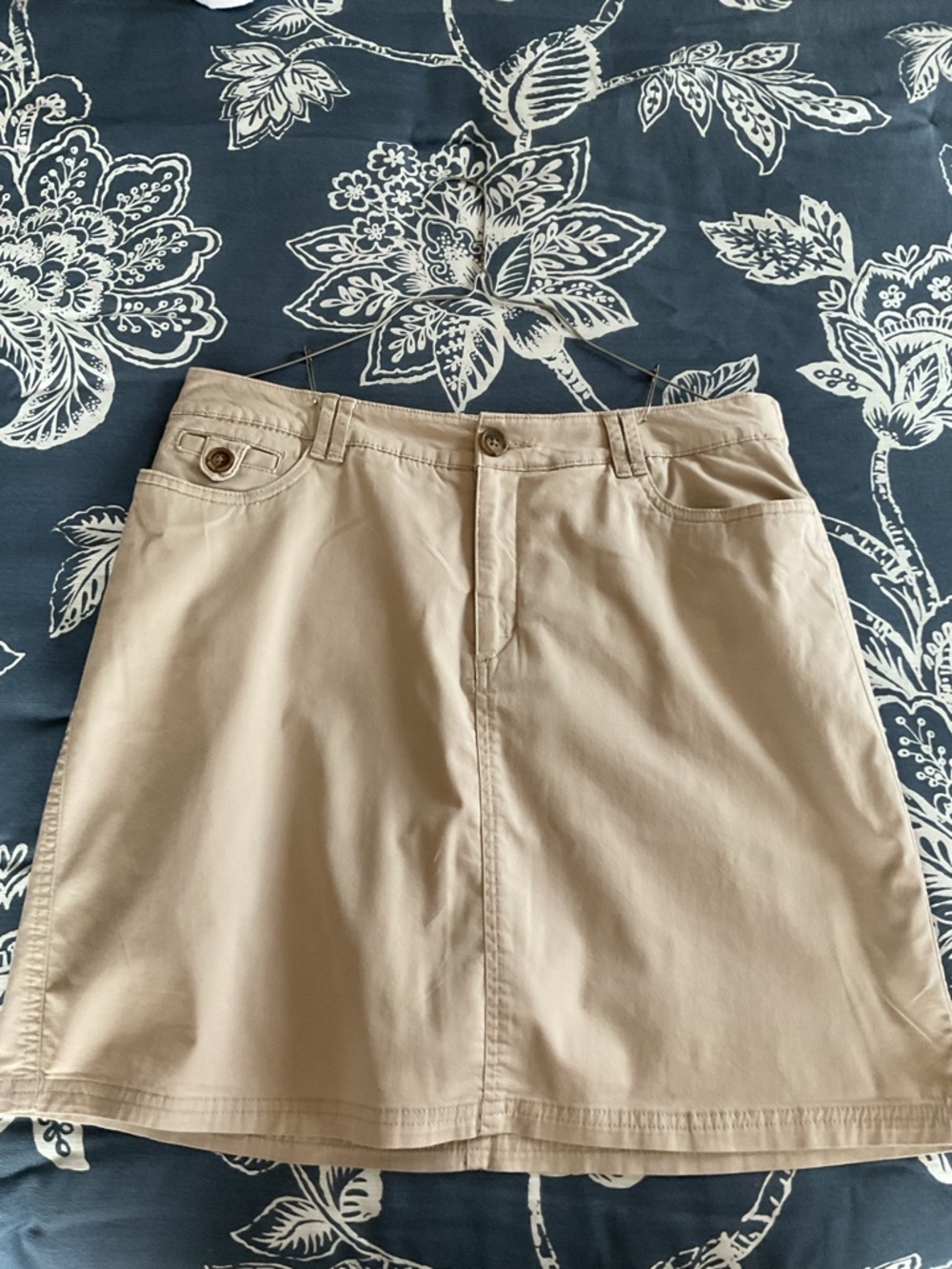 Croft & Barrow Khaki Skort size 12